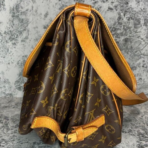 🔥LARGE🔥 Authentic Louis Vuitton Saumur 35 Crossbody Shoulder Bag Boho Soho - Picture 9 of 15